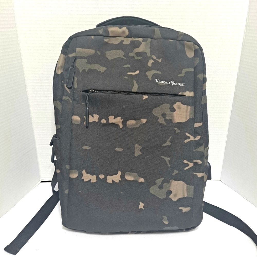 Victoria Tourist Camouflage Travel Backpack with USB Port TSA Approved